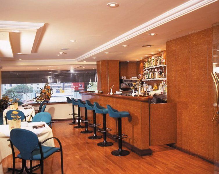 Hotel Abbot Барселона Ресторан фото