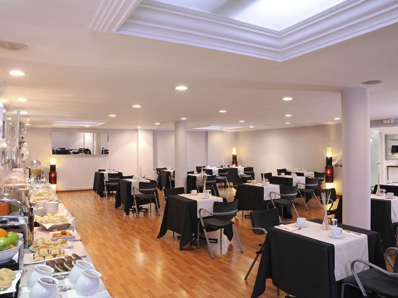 Hotel Abbot Барселона Ресторан фото